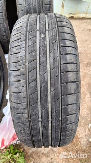 Goodyear EfficientGrip 205/55 R17