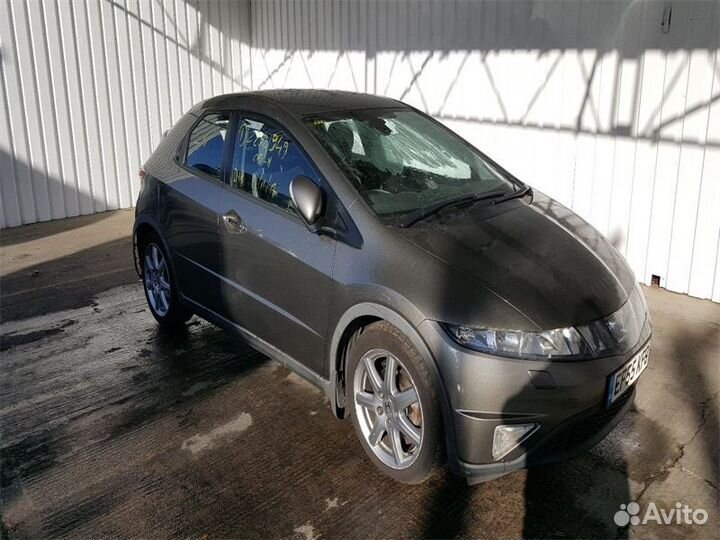 Honda Civic 5D 1.8Мкпп разбирается