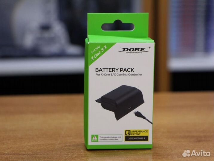 Аккумулятор + кабель Xbox One dobe TYX-561 чёрный
