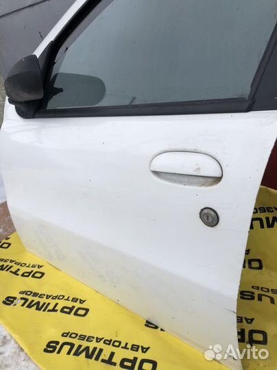 Передняя левая дверь Fiat Albea