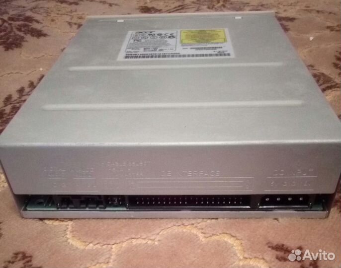 CD-ROM