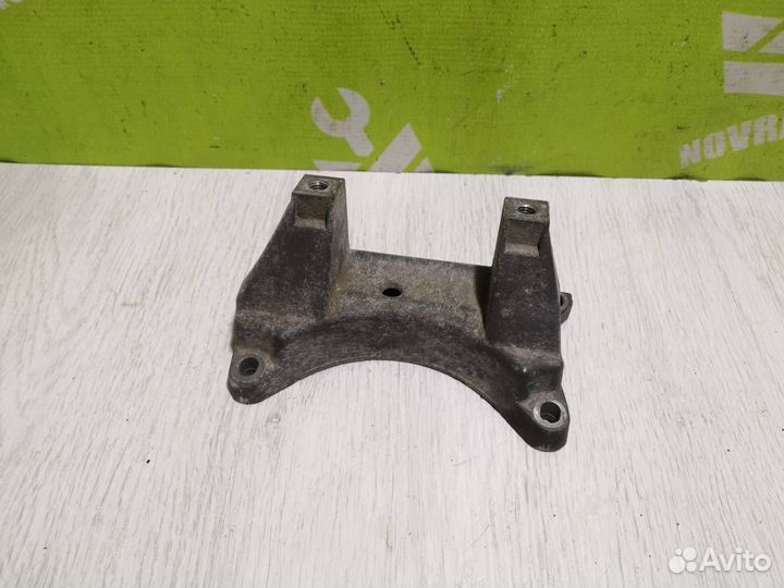 Кронштейн кпп Мерседес Бенз 211 Е класс