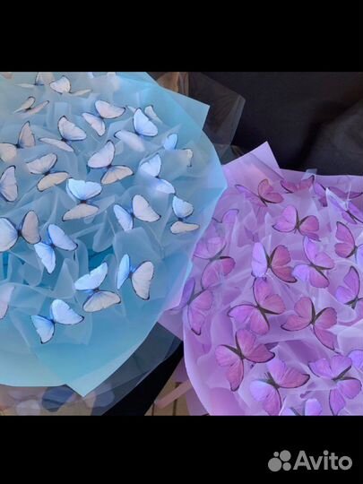 Букет светящейся из бабочек