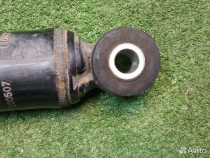 Амортизатор задний Ford Focus 2 седан 1.8 2008