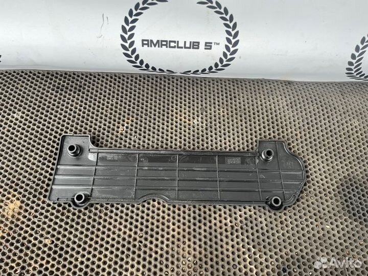 Декоративная накладка двс Honda Accord