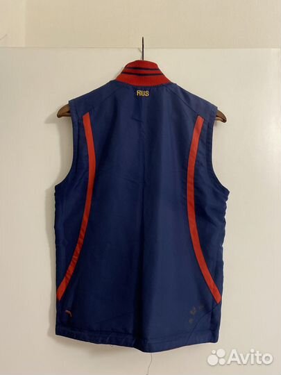 Спортивный жилет