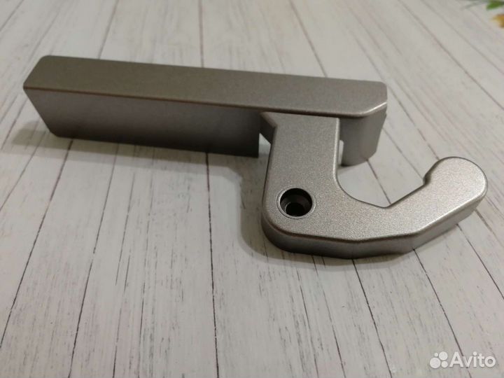 Крышка правой петли Beko 4853140100