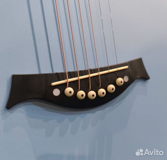 Гитара (углеводородное волокно) + чехол