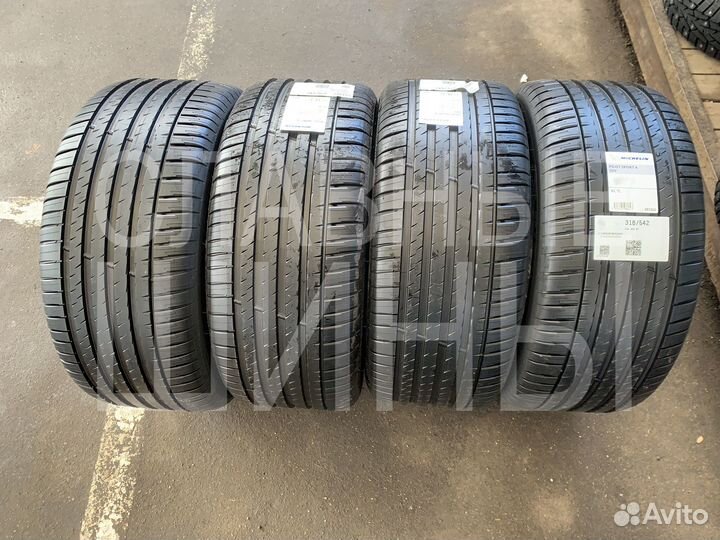 Michelin Pilot Sport 4 SUV 295/40 R21 111Y