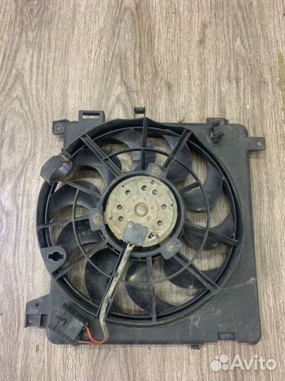 Вентилятор радиатора Opel Astra H Z17DTH