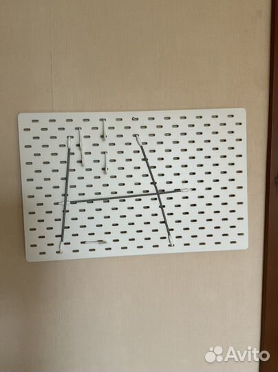 IKEA Панель настенная (Скодис). 5 крючков и 3 шт