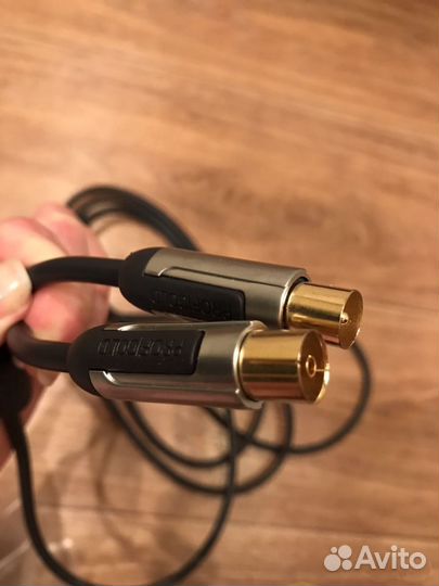 Кабель телевизионный Profigold SC17878 (2м)