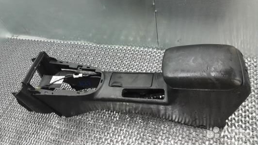 Подлокотник центральный nissan X-trail T31 (AOL07I