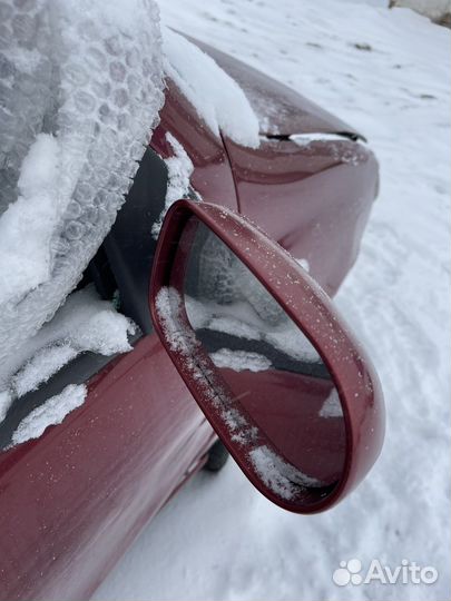 Правое зеркало электро Fiat Albea