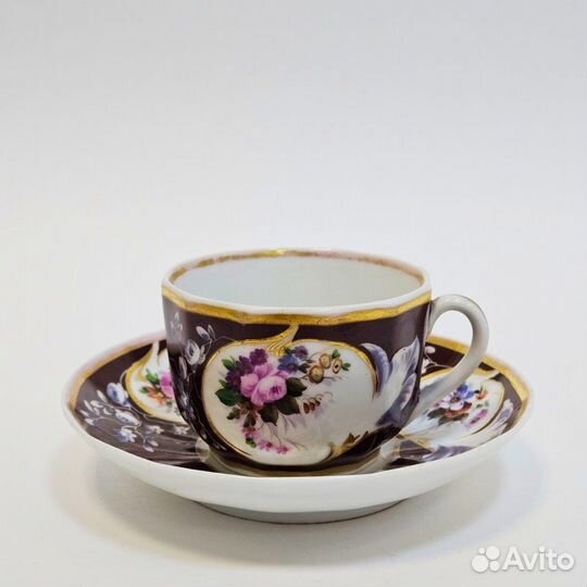 Чашка с блюдцем коричневая с цветам No.7203