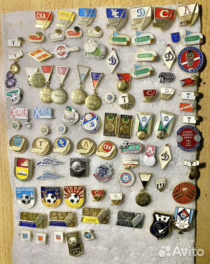 5 - Спортивные значки футбол и хоккей