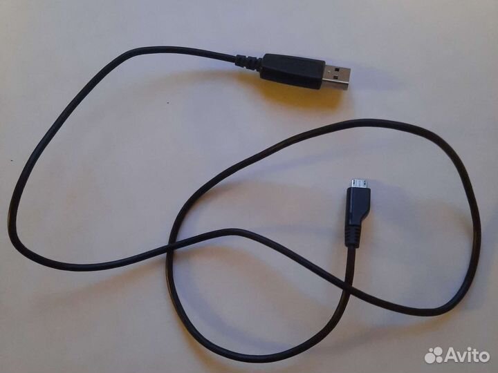 Беспроводные наушники JBL live 660NC