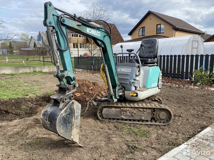 Мини-экскаватор Kobelco SK005, 2005