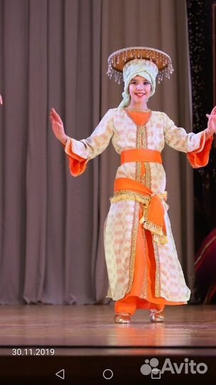 Сценический костюм