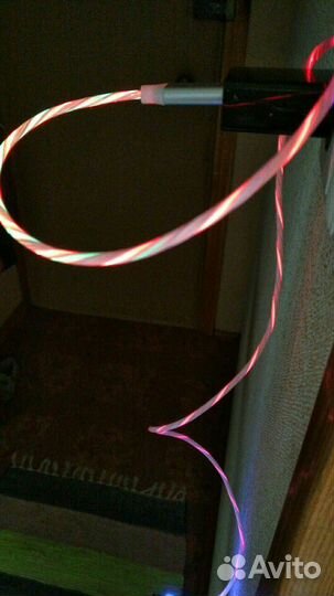 Кабель магнитный светящийся