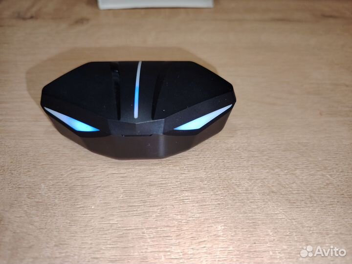 Беспроводные наушники