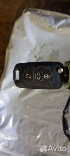 Замок зажигания Kia Rio3