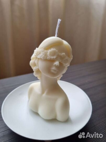 Интерьерная ароматическая свеча ручной работы