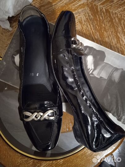 Женская обувь 43 размера