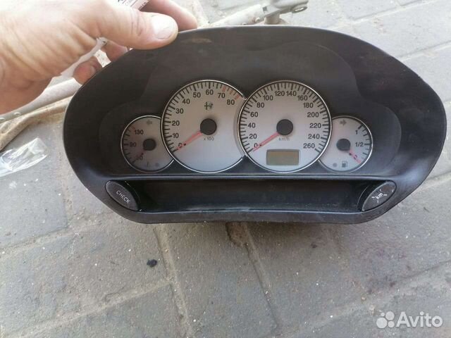 Щиток приборов альфа ромео 99г