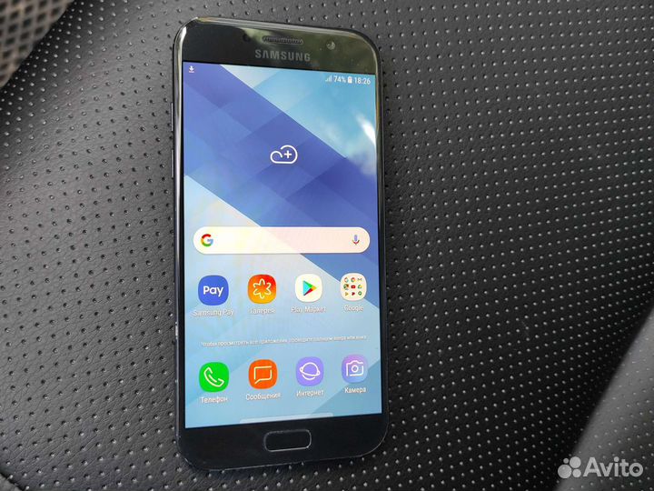 Телефон Samsung