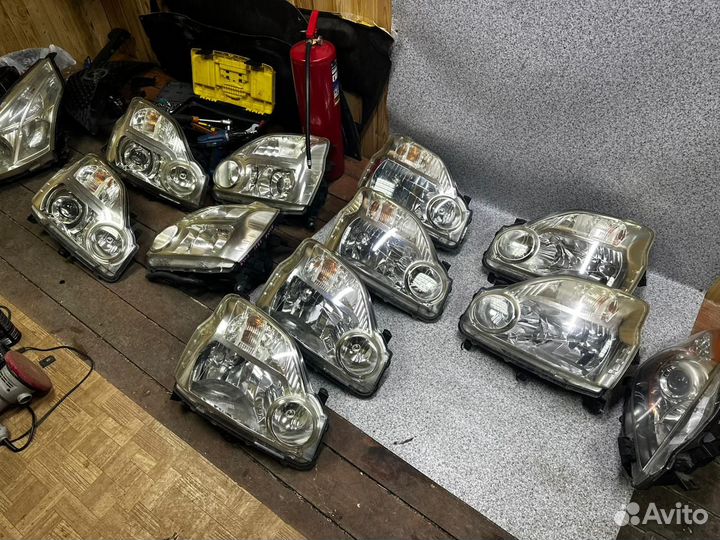 Комплект фар Nissan X Trail T31 2007 2008