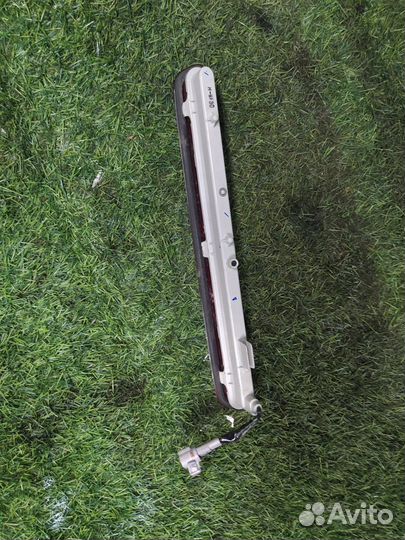 Фонарь задний (стоп сигнал) для Toyota Hilux