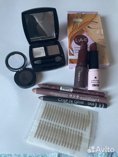 Набор косметики карандаш для губ для бровей помады