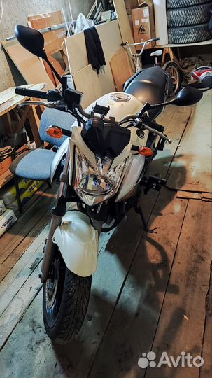 Yamaha xj6n