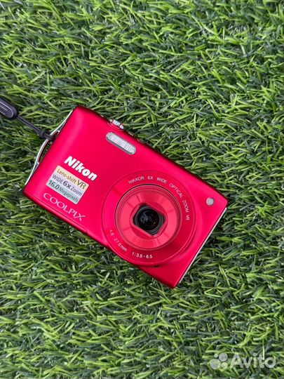 Цифровой фотоаппарат Nikon Coolpix S3300 y2k