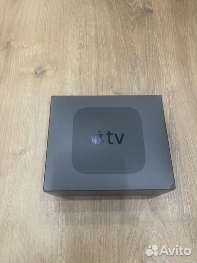 Продам Apple TV 4