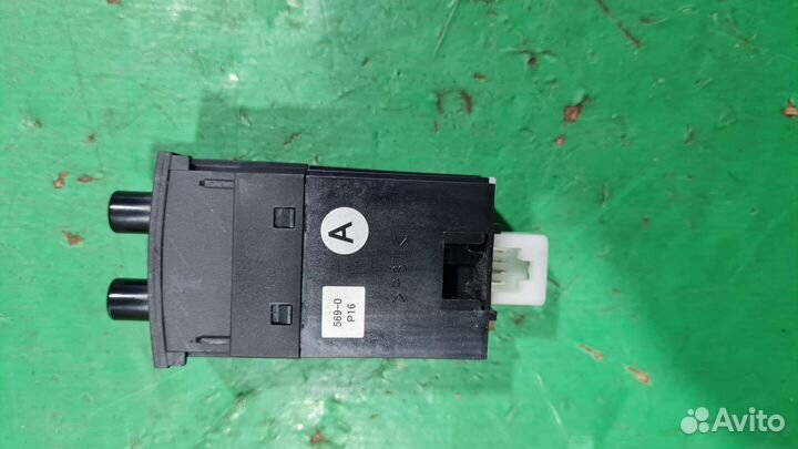 Эбу подогрева сидения TLC200