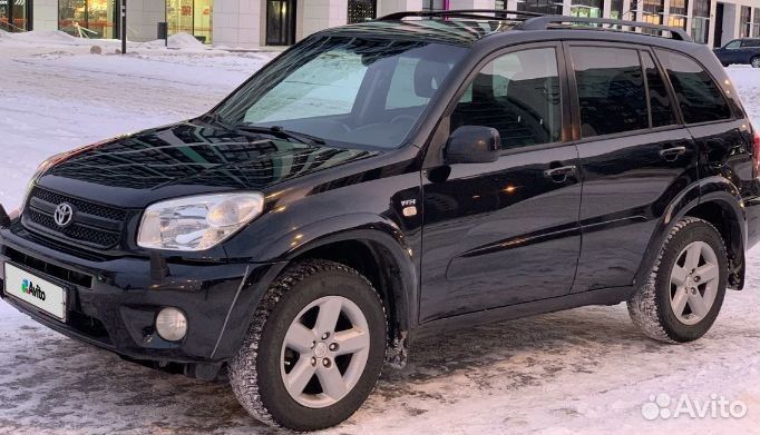 Toyota RAV4 2.0 AT, 2004, битый, 195 000 км