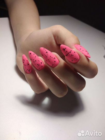 Гелевое покрытие, маникюр, педикюр ЖК Озерки