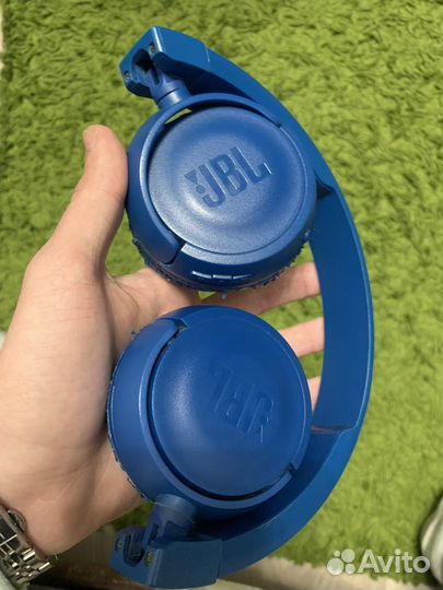 Беспроводные наушники jbl