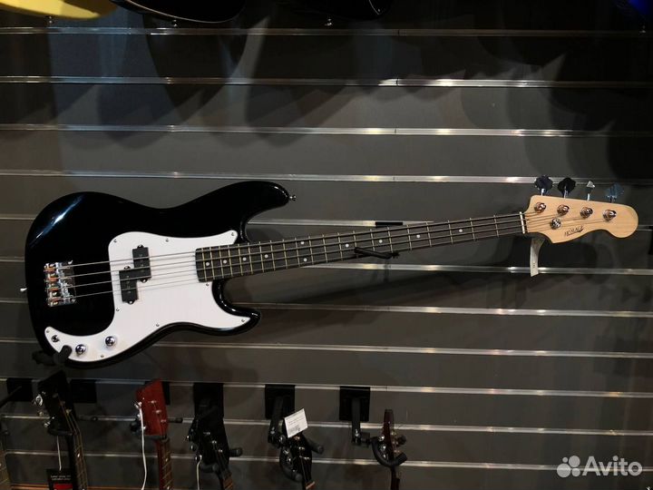 Бас-гитара Homage HEB700BK