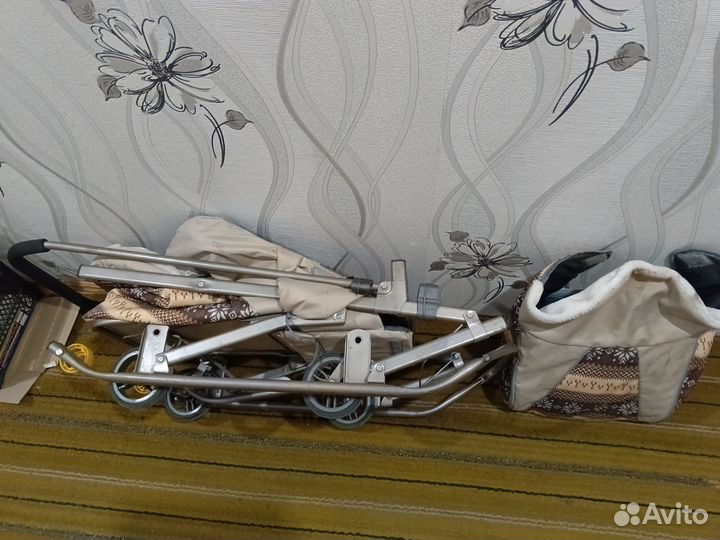 Велосипед трёхколёсный детский с ручкой. Санки