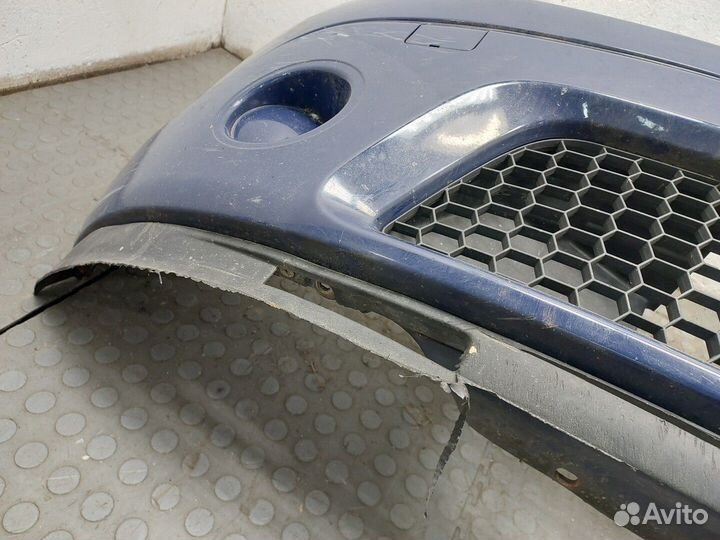 Бампер передний Dacia Sandero, 2009