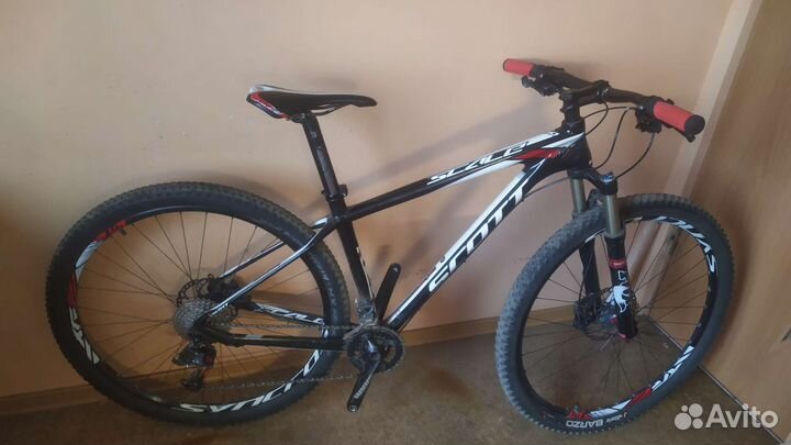 Scott scale 930 carbon