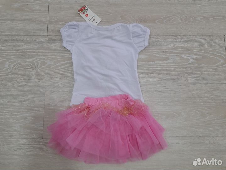 Детские одежда на праздники новая