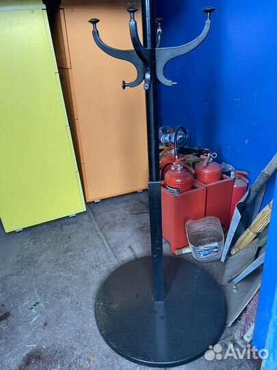 Вешалка напольная