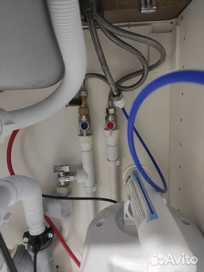 Сборка разборка мебели Сантехник Услуги сантехника