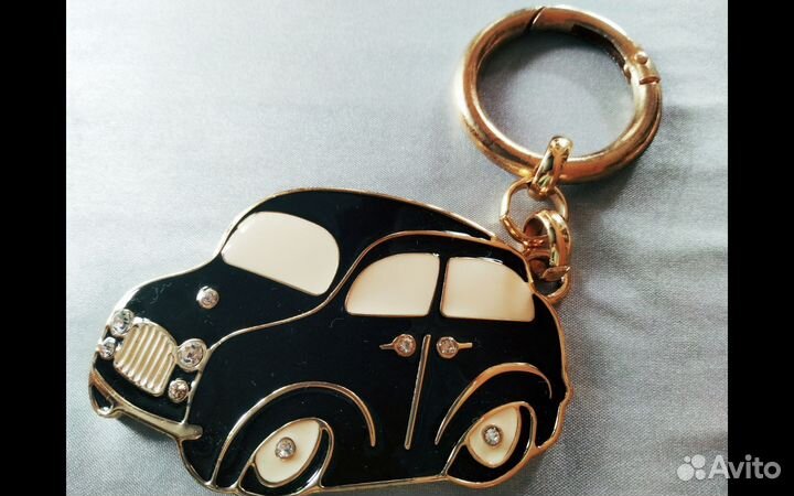 Брелок от сумки Bracciolini