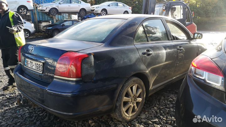 Капот toyota avensis T25 2006