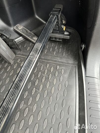 Крепление lnno для багажного бокса